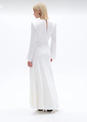 Uzun Kollu Beyaz Drapeli Kadın Elbise - Görsel 3