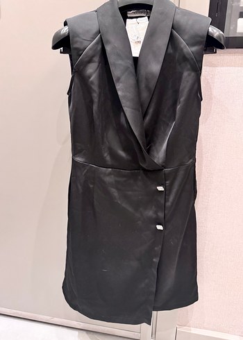 Siyah V Yakalı Kolsuz Mini Elbise - Görsel 3