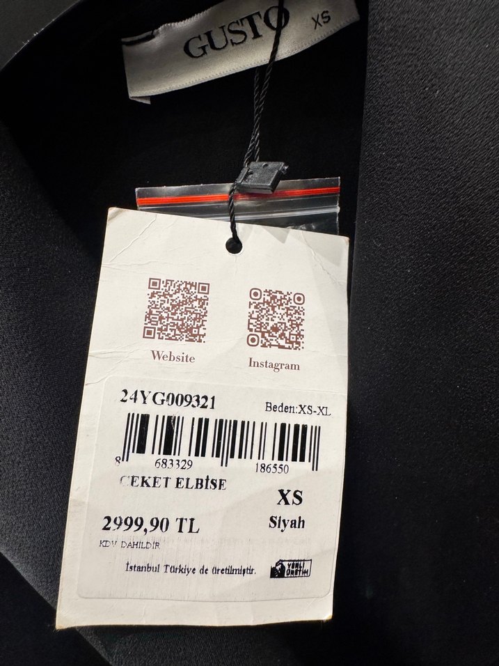 Siyah V Yakalı Kolsuz Mini Elbise - Görsel 4