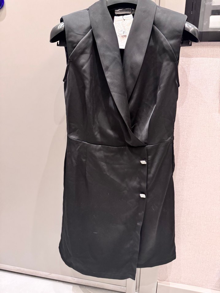 Siyah V Yakalı Kolsuz Mini Elbise - Görsel 3