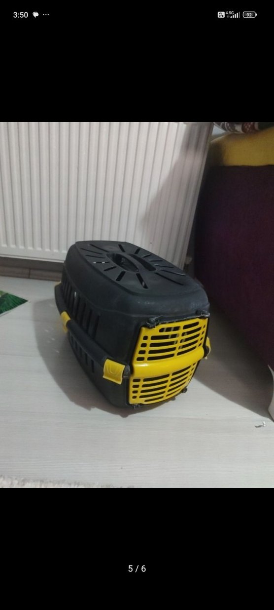 Sarı Kapılı Siyah Kedi Köpek Taşıma Kutusu - Görsel 2