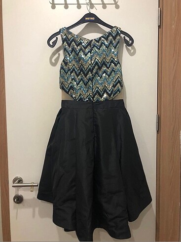 Pullu abiye - Görsel 2