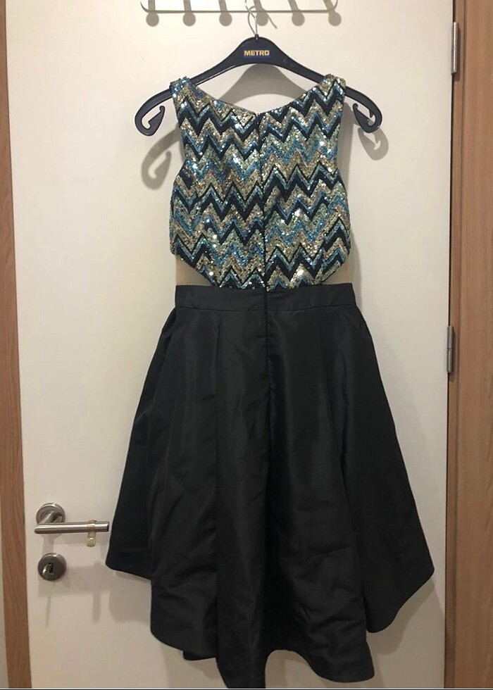 Pullu abiye - Görsel 2