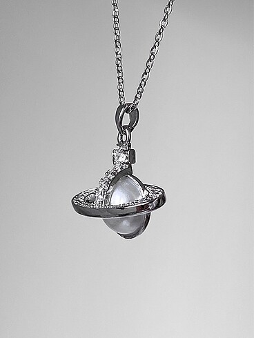 Vivienne Westwood Vivienne westwood nana osaki kolye