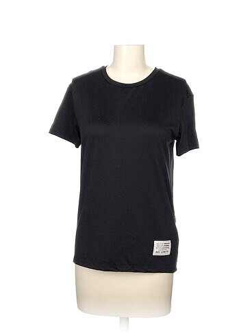 LC Waikiki T-shirt %70 İndirimli.