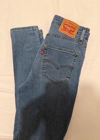Levis Mavi Denim Jean