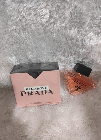 Prada pardoxe milano 90 ml edp