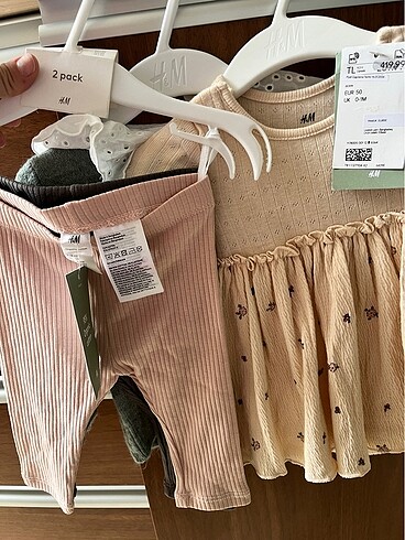 Yenidoğan Beden H&M bebek ürünleri 3 adet