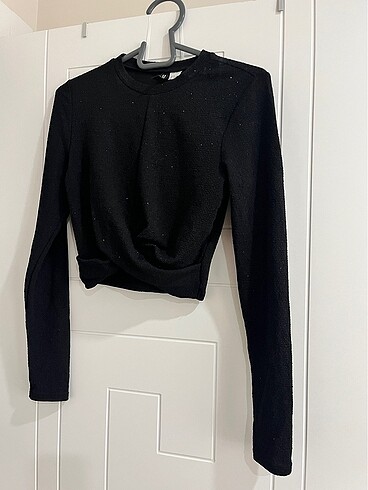 H&M simli üst
