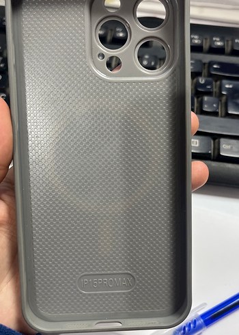 Gri iPhone 15 promax tepfon kılıfı - Görsel 3