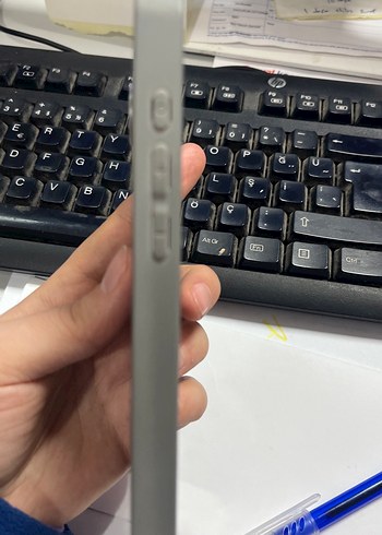 Gri iPhone 15 promax tepfon kılıfı - Görsel 4