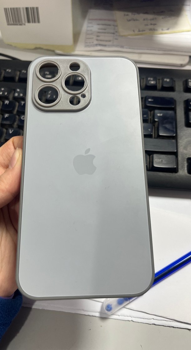 Gri iPhone 15 promax tepfon kılıfı - Görsel 2