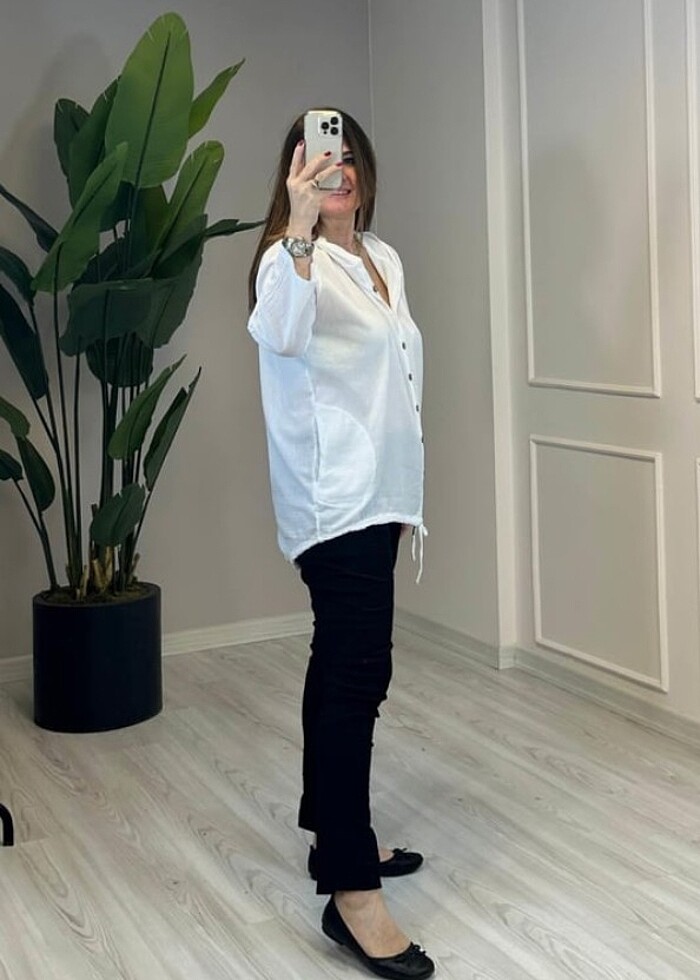 Sırtı dantel detaylı kapşonlu gömlek - Görsel 3