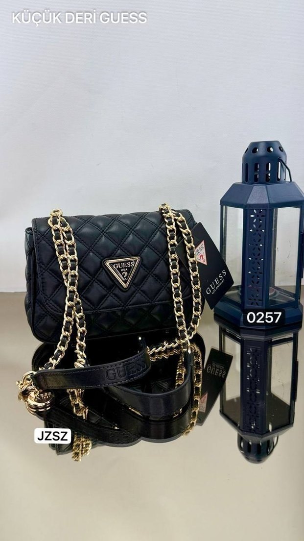 Zincir Detaylı Kadın Deri Çanta A kalite - Görsel 2