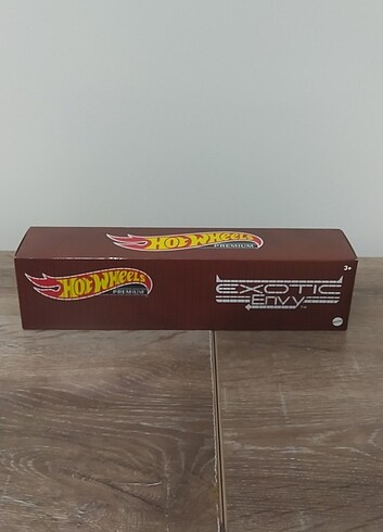 Hot Wheels Exotic Envy Premium 5'li set