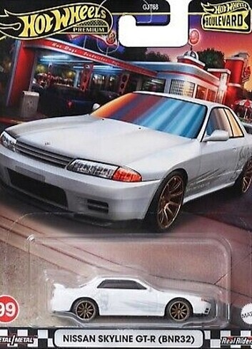 Hot Wheels Premium Boulevard Nissan Skyline GTR