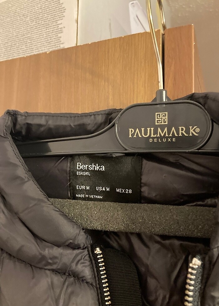 Bershka şişme mont - Görsel 3