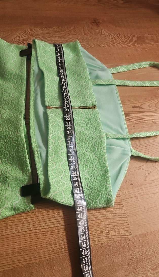 Parlak Yeşil Uzun Etek - Görsel 3