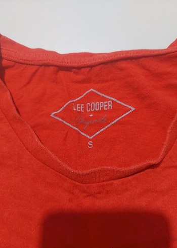 Kırmızı Baskılı Erkek Kısa Kollu Tişört - Görsel 4