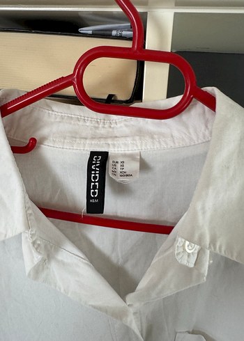 H&M Kadın Beyaz Pamuklu Düğmeli Gömlek - Görsel 2