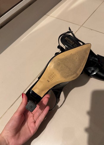 Siyah Yılan Desenli Tokalı Stiletto - Görsel 2