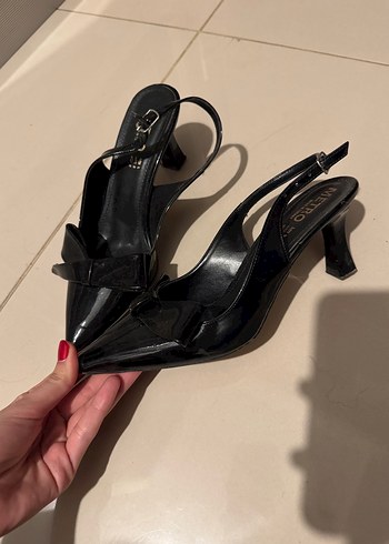 Siyah Yılan Desenli Tokalı Stiletto - Görsel 4