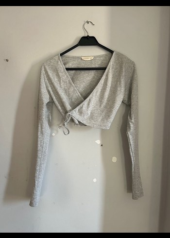 V Yaka Gri Kadın Uzun Kollu Crop Top