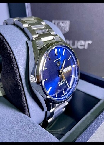 Tag heuer carrera