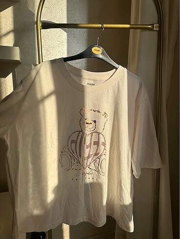 Guess Guess t-shirt