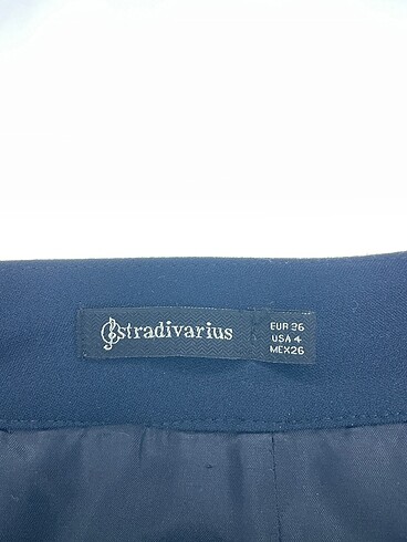 36 Beden lacivert Renk Stradivarius Mini Etek %70 İndirimli.