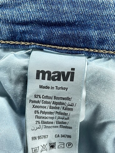 29 Beden mavi Renk Mavi Jeans Jean / Kot %70 İndirimli.