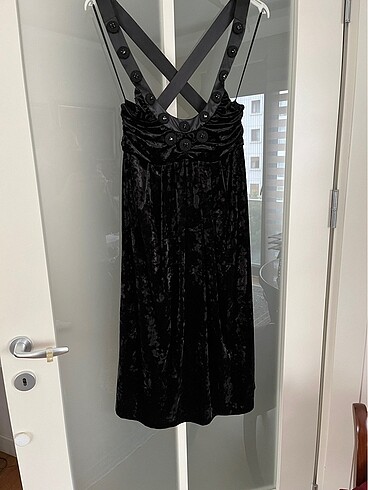 MANGO Siyah Diz Altı Kadife Elbise - Görsel 7