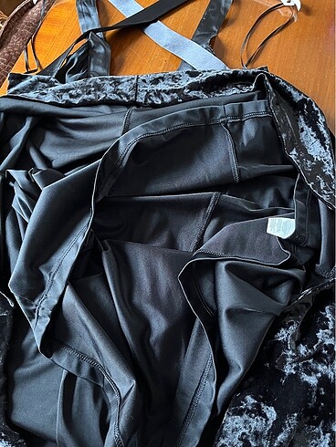 MANGO Siyah Diz Altı Kadife Elbise - Görsel 9