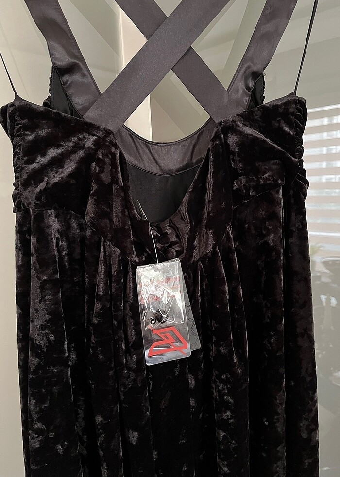 MANGO Siyah Diz Altı Kadife Elbise - Görsel 3