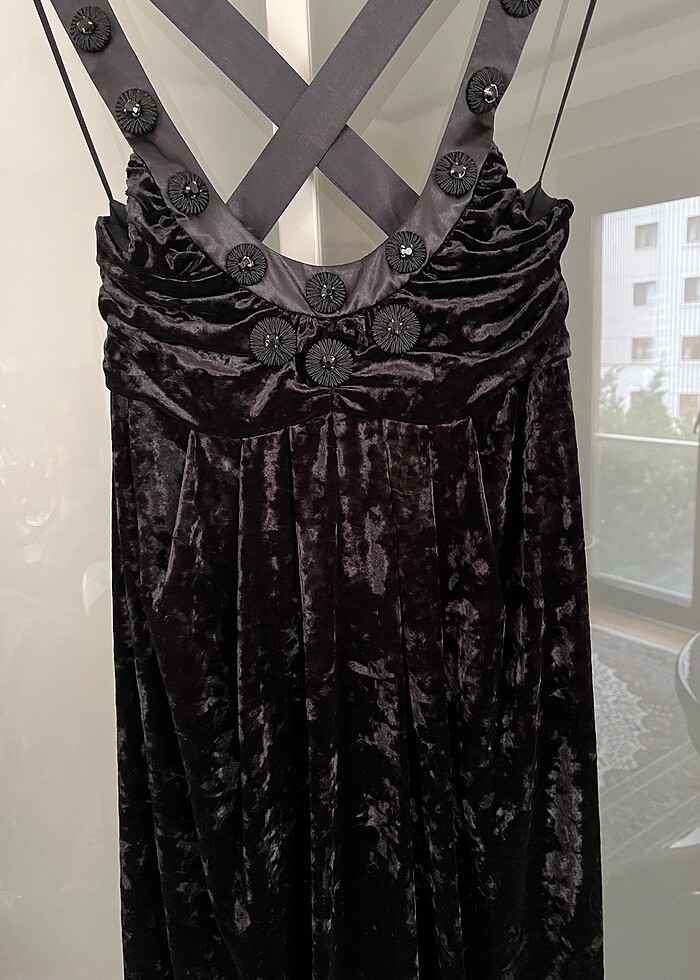 MANGO Siyah Diz Altı Kadife Elbise - Görsel 4