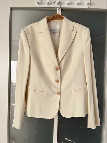 İpekyol Bej/Ekru Vatkalı Blazer