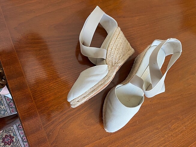 37 Beden Nine West Bej Dolgu Topuk Espadril