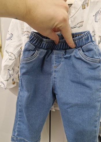 LCW Baby Erkek Bebek Gömlek ve Pantolon 2'li Set - Görsel 7