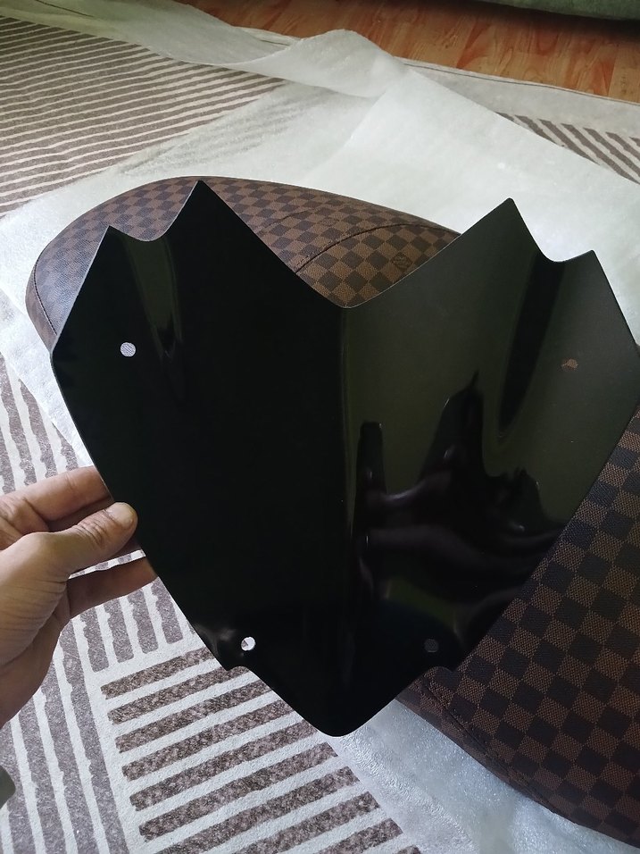 2017 YAMAHA XMAK 300 Orjinal Motor Cam Ön Siperlik - Görsel 2