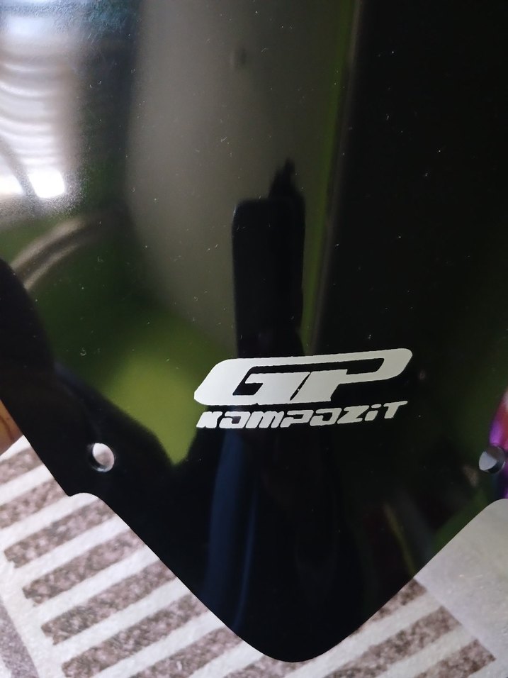 2017 YAMAHA XMAK 300 Orjinal Motor Cam Ön Siperlik - Görsel 3