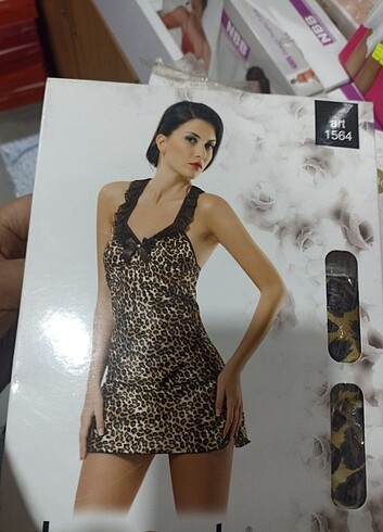 Leopar saten gecelik