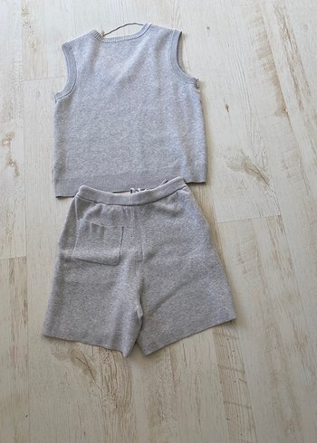 Gri Kolsuz Triko Süveter ve Şort Takım - Görsel 7