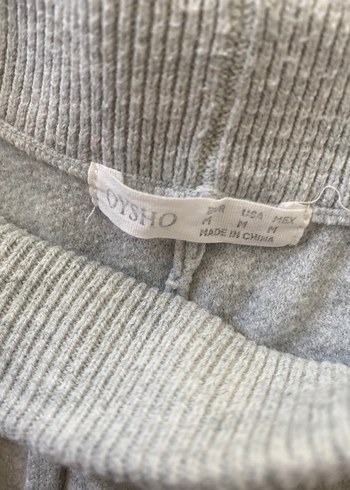 Gri Kolsuz Triko Süveter ve Şort Takım - Görsel 6
