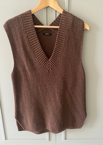 Kahverengi V Yakalı Örgü Kadın Süveter - Görsel 4