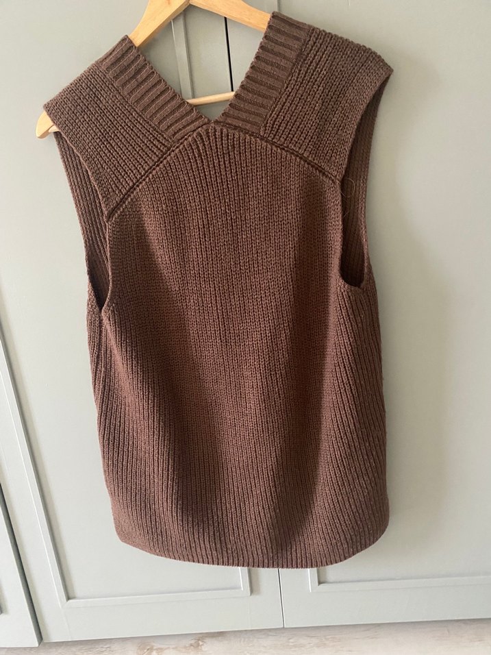 Kahverengi V Yakalı Örgü Kadın Süveter - Görsel 5