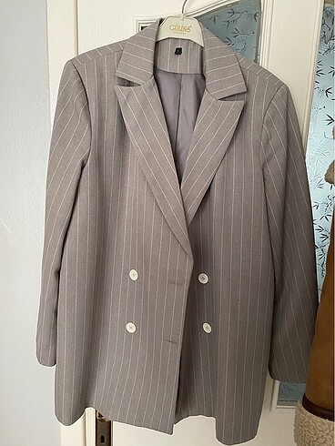 Trendyol & Milla Gri çizgili blazer ceket