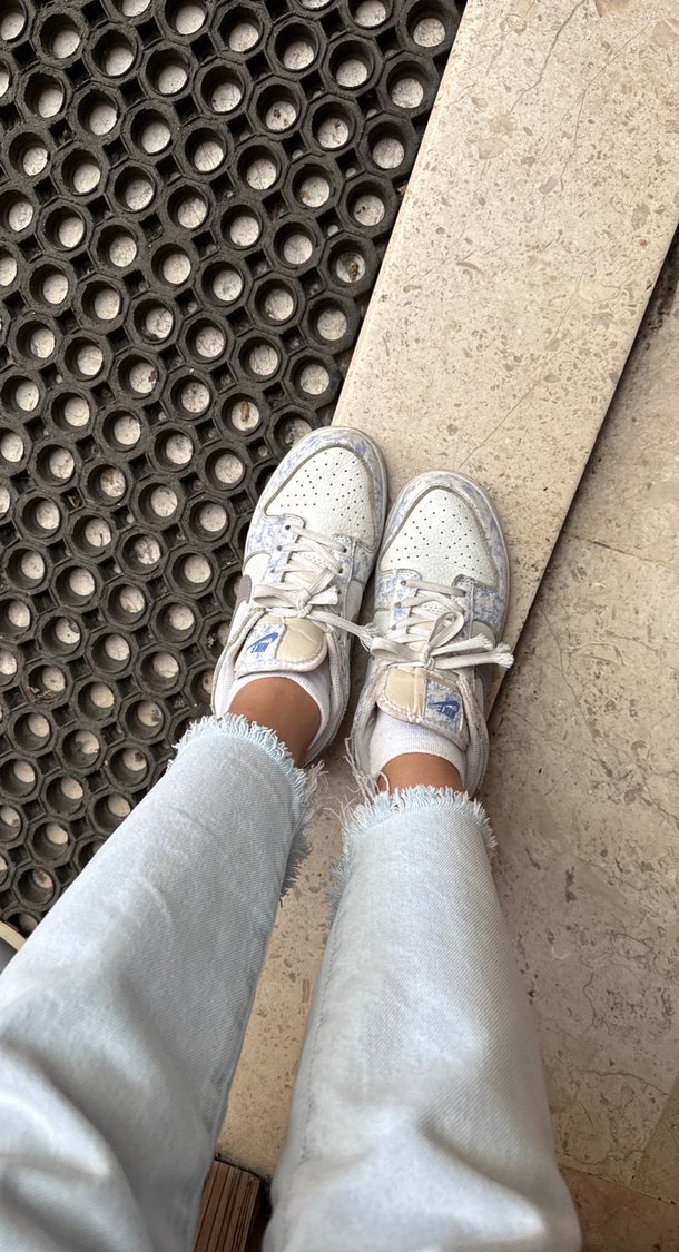 Açık mavi kot pantolon - Görsel 3