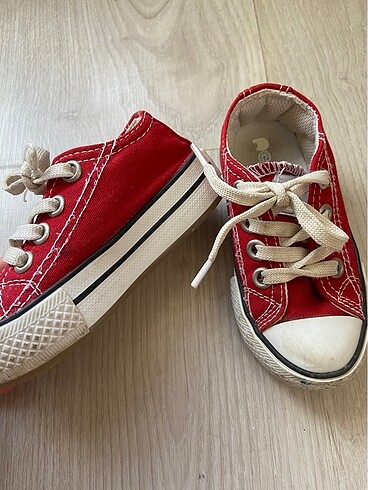 Diğer Kırmızı bebek convers