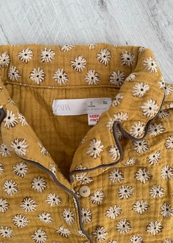Sarı Nakışlı Bohem Kız gömlek zara - Görsel 4