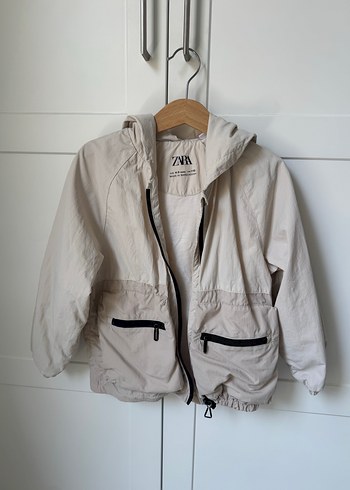 Zara Bej Kapusonlu Hafif Ceket